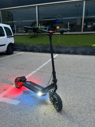 Patinete eléctrico dual motor potente