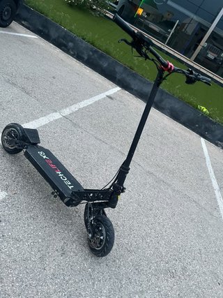 Patinete eléctrico dual motor potente