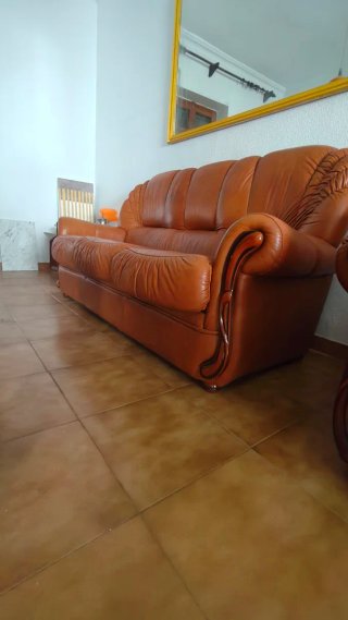Conjunto de Sofá y Sillón de Piel Vintage