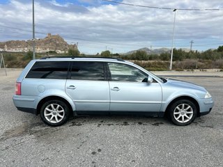Volkswagen Passat 2004 RHD