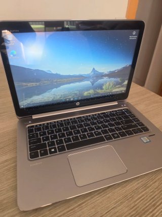 HP EliteBook Folio 1040 G3 i5 8GB 128GB