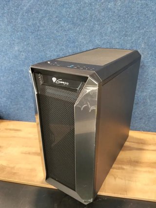 Caja Gaming Genesis IRID 513 ARGB Cristal