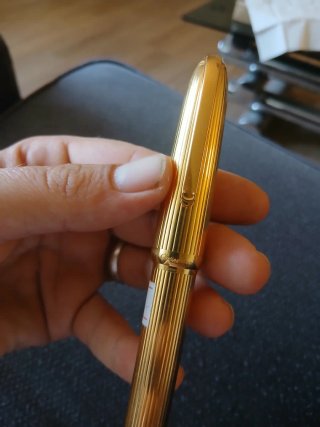 Penna stilografica con pennino in oro