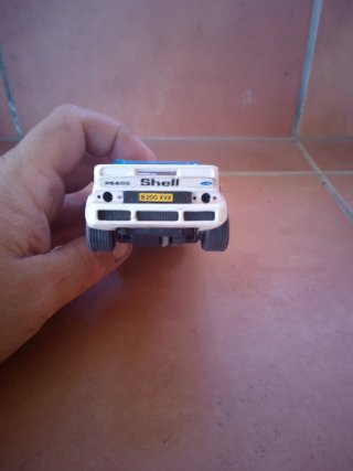 Ford RS 200 Scalextric 1:32
