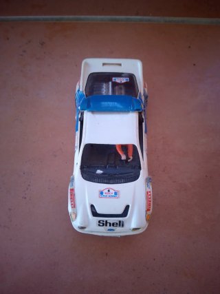 Ford RS 200 Scalextric 1:32