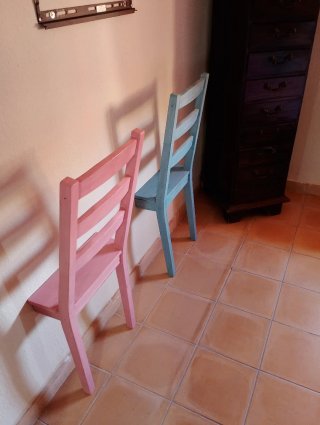 Perchero de Pared con Forma de Silla