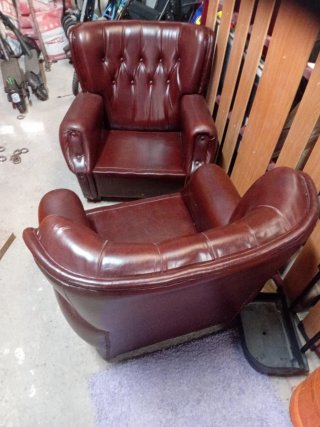 ( 2 ) Sillónes  vintage piel granate piel sintetic
