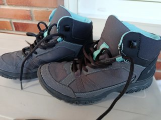 Botas montaña niño Quechua T36