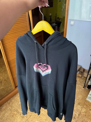 Sudadera Roxy Negra con Logo Arcoíris