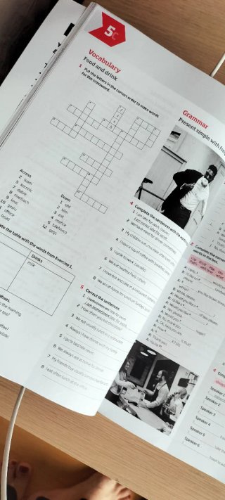 ROADMAP Libro EOI ingles nivell A1. Student y work