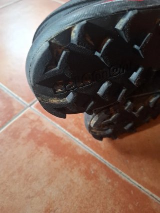 Zapatillas montaña SALOMON T.42