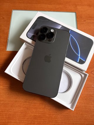 iPhone 16 Pro Max FACTURA Y GARANTÍA
