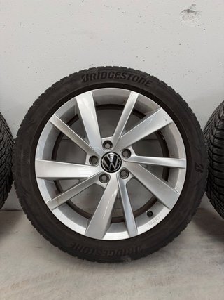 Llantas VW Golf 17+Bridgestone 80%!!