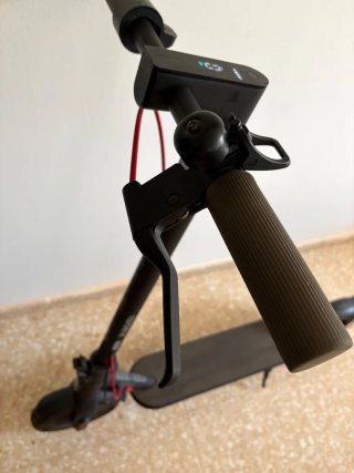 Patinete Xaomi .Redmi buds 4 lite bla Matriculado