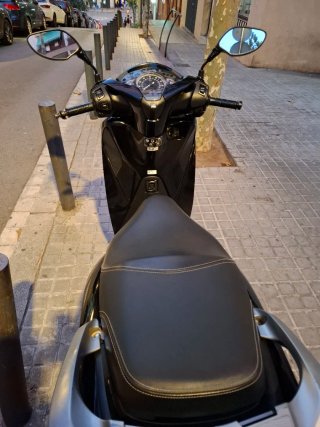 Honda SH 125i Negra
