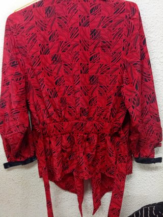Blusa Túnica Vintage Roja y Negra Talla L