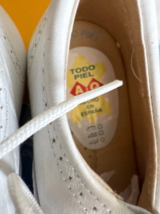 Zapatos Blancos Unisex Talla 26