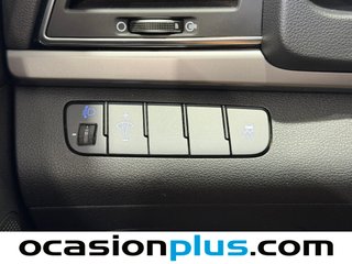 Hyundai Elantra 1.6 CRDi Tecno 100 kW (136 CV)