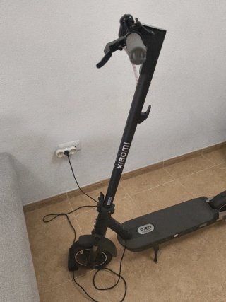 Patinete Eléctrico Xiaomi Mi Electric Scooter Pro