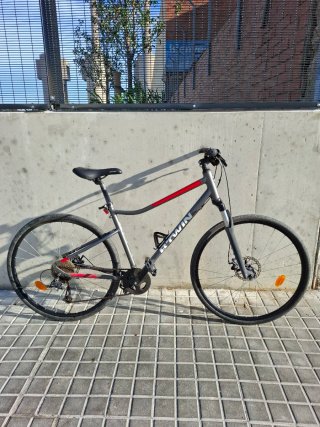 Bicicleta BTWIN Riverside 500 Trekking