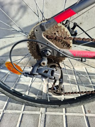 Bicicleta BTWIN Riverside 500 Trekking