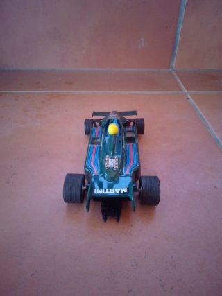 Scalextric Lotus Martini Racing