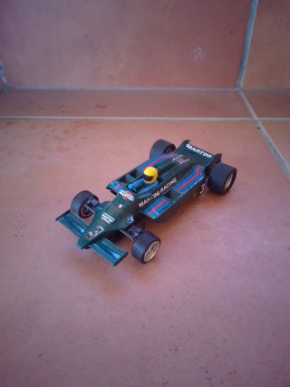 Scalextric Lotus Martini Racing