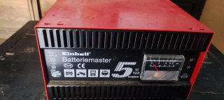 Cargador de Baterías Einhell Batteriemaster