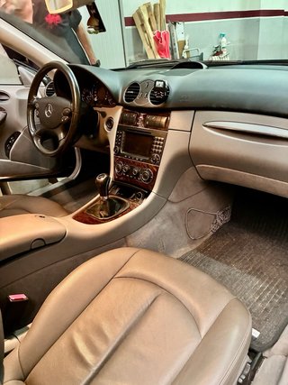 Mercedes-Benz CLK 2010