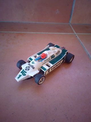 Scalextric Williams FW-07 Leyland 1:32