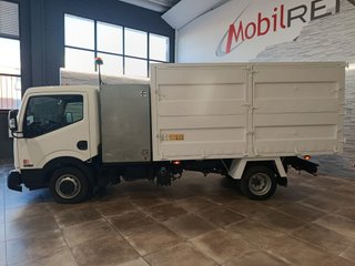 Nissan NT400 35.13/2 Básico C Volq Herram Acero Media