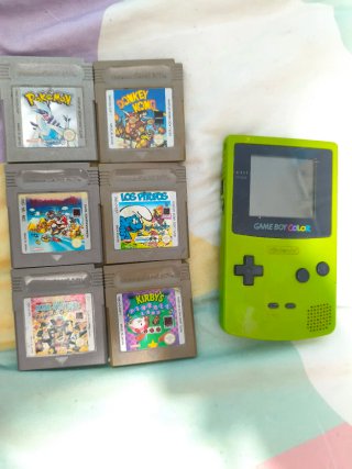 Nintendo Game Boy Color Verde + 6 Juegos