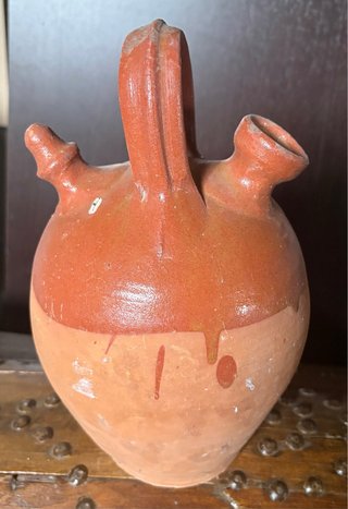 Botijo Antiguo de Barro Artesanal