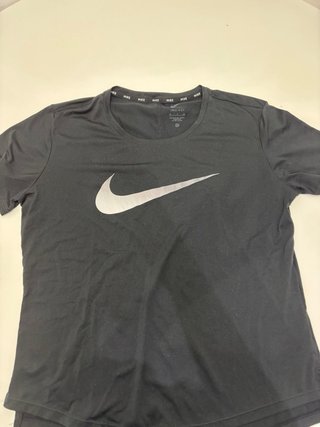 Camiseta Running Nike Negra