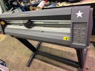Plotter de corte Roland CAMM-1 PRO 600mm