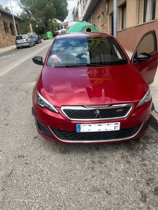 Peugeot 308 2016