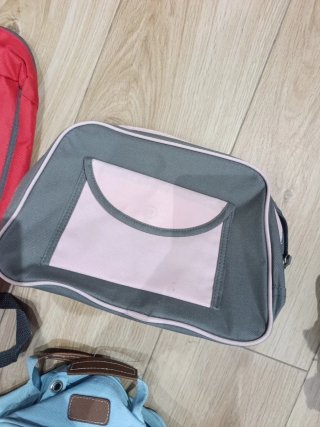 Set de 4 Mochilas y Neceseres
