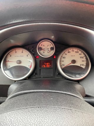 Peugeot 207 2006