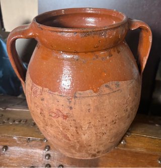 Olla de Barro Antigua con Dos Asas