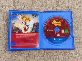 It Takes Two PS4 (PlayStation 4)