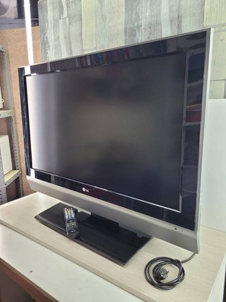 TV LG DE 37 PULGADAS