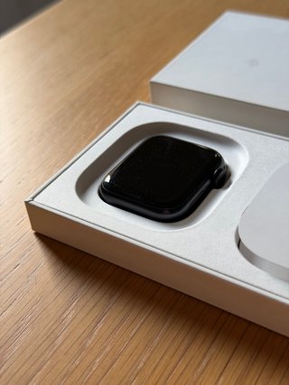 Apple Watch SE 3 40mm Space Gray