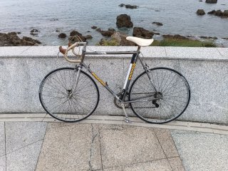 Bicicleta de carretera Razesa, talla L. Como nueva