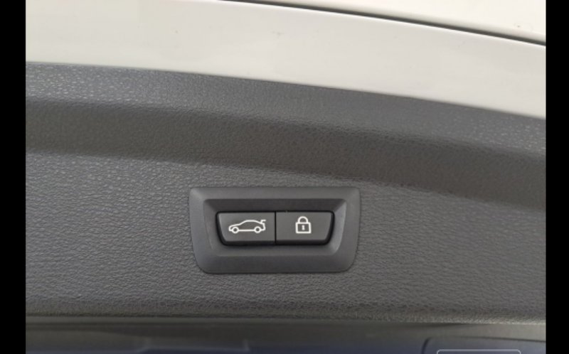 BMW X2 2020, foto 18