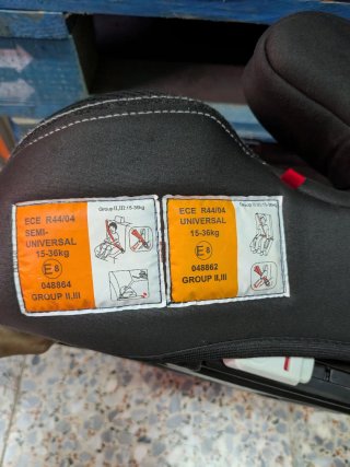 2 Elevadores de Coche PLAY con ISOFIX