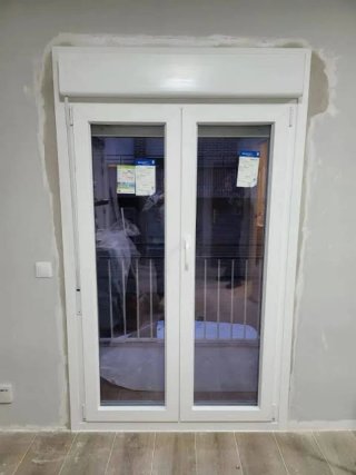 Instalar puertas y ventanas
