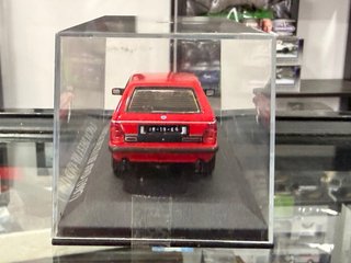 Lancia Delta HF 4WD (1987) 1:43 miniatura