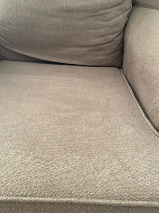Sillón orejero Ikea beige y marrón