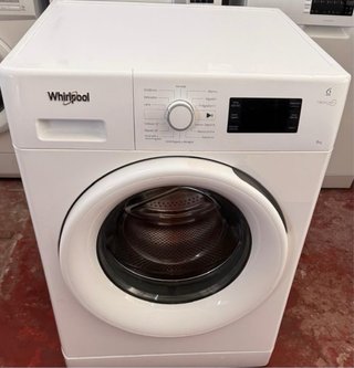 Frigorífico Whirlpool Inox No Frost + lavadora 8kg