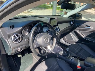 Mercedes-Benz Clase CLA 2015